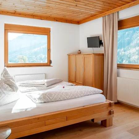 Hotel Lesachtalerhof 3*