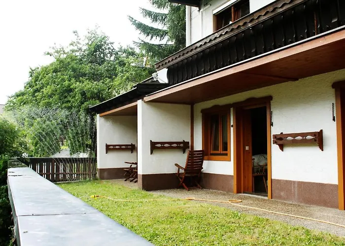 Lesachtalerhof 酒店 列兴